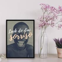 Quadro Sorriso Look Do Dia 45x34cm Quadro Sorriso Look Do Dia 45x34cm