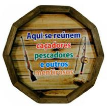 Quadro Tampa de Barril em Madeira Rústica - Aqui se Reúnem os Mentirosos