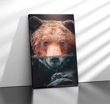 Quadro Tecido Canvas Urso Água Peixe Bear Olhar Paisagem - LindaCasaPremium