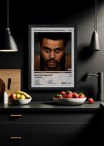 Quadro The Weeknd Hurry Up Tomorrow (Light) Com Vidro Tamanho:21cm x 30cm (A4) Quadro The Weeknd Hurry Up Tomorrow (Light) Com Vidro Tamanho:21cm x 30cm (A4)