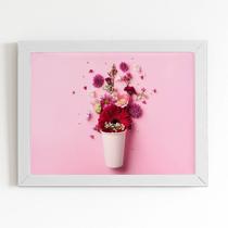 Quadro Vaso Flores Rosa Minimalista Moldura Branca 60x40cm