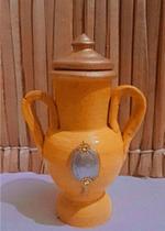 Quartinha de barro amarelo