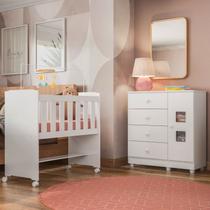 Quarto de Bebê 100% MDF com Mini Berço e Cômoda Life