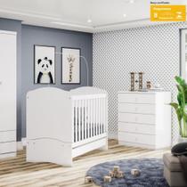 Quarto de Bebê Berço Mini Cama e Cômoda 5 Gavetas Bala de Menta Henn