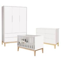 Quarto De Bebê Classic 3 Portas E Cômoda 6 Gavetas Branco Com Pés Madeira Natural - Reller Quarto De Bebê Classic 3 Portas E Cômoda 6 Gavetas Branco Com Pés Madeira Natural - Reller
