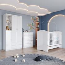 Quarto de Bebê com Guarda Roupa 3 Portas Cômoda e Berço Faz de Conta Espresso Móveis Branco/Branco/Rosa