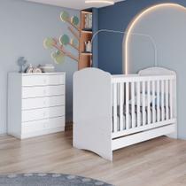 Quarto de Bebê Completo Bala de Menta 5 Gavetas Branco - Henn