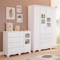 Quarto de Bebê Completo com Guarda Roupa Uli 4 Portas Cômoda Uli 4 Gavetas
