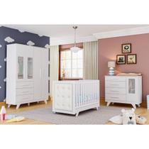 Quarto de Bebê Completo Guarda Roupa com Janela Cômoda e Berço com Capitone Retrô Jolie