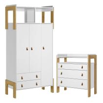Quarto de Bebê Fantasia com Roupeiro 4375 e Cômoda 4410 Qmovi Branco Acetinado Quarto de Bebê Fantasia com Roupeiro 4375 e Cômoda 4410 Qmovi Branco Acetinado