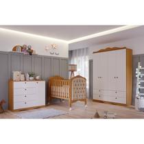 Quarto de Bebê Provençal Berço Capitonê Cômoda 4 Gavetas Guarda Roupa 4 Portas 4 Gavetas Prateleira