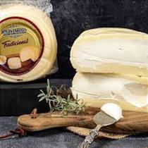 Queijo mussarela com recheio de requeijão - bom da fazenda 500g Queijo mussarela com recheio de requeijão - bom da fazenda 500g