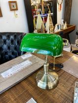 Querolustre Abajour Ingles Banker Verde Abajur Querolustre Abajour Ingles Banker Verde Abajur