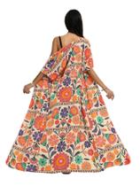 Quimono com capa de maiô WDIRARA com estampa de leopardo e chiffon Quimono com capa de maiô WDIRARA com estampa de leopardo e chiffon
