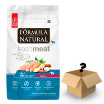 Racao Formula Natural Caes Fresh Meat Adulto Racas Medias 12Kg + Surpresa Racao Formula Natural Caes Fresh Meat Adulto Racas Medias 12Kg + Surpresa