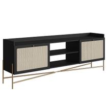 Rack 2 Portas Oslo Artesano 183 cm (largura) MDP Nero Palha Sintética Bege Pé Metal Dourado Rack 2 Portas Oslo Artesano 183 cm (largura) MDP Nero Palha Sintética Bege Pé Metal Dourado