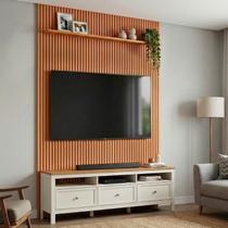 Rack Ananda com Painel Aloe TV até 75 Polegadas Tampo Maciça CabeCasa Madeira Originals Marrom Nature/Off White Rack Ananda com Painel Aloe TV até 75 Polegadas Tampo Maciça CabeCasa Madeira Originals Marrom Nature/Off White