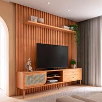 Rack Com Painel Para Tv Até 75 Polegadas 2 Gavetas 1 Porta Ripado Freijó Rack Com Painel Para Tv Até 75 Polegadas 2 Gavetas 1 Porta Ripado Freijó