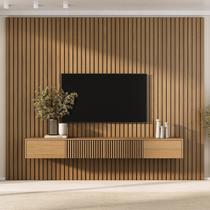 Rack com Painel Ripado para TV até 86 Polegadas 320cmx250cm Aruá CabeCasa MadeiraOriginals
