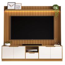 Rack com Painel Tucuma Ripado 2.3 com Prateleira e Led 4 Portas 1 Gaveta Jb Bechara Cor Nature Off White Rack com Painel Tucuma Ripado 2.3 com Prateleira e Led 4 Portas 1 Gaveta Jb Bechara Cor Nature Off White