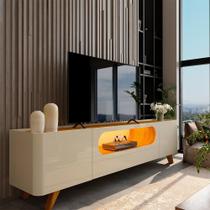 Rack de TV até 60 polegadas com pés de madeira em off white- Gelius 210 Nobre