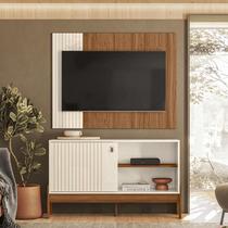 Rack Painel com friso Wood 1,20m TVs 42'' Prateleiras e porta de correr Design Moderno -Perola Metalizado/Cinamomo Mel