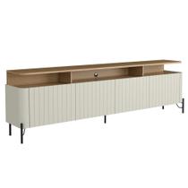 Rack Para Sala de Estar TV 75 Pol 4 Portas Brise 220cm Pés Preto Clio I03 Louro Luna - Lyam Rack Para Sala de Estar TV 75 Pol 4 Portas Brise 220cm Pés Preto Clio I03 Louro Luna - Lyam