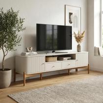Rack para TV até 80 Polegadas 2 Portas 2 Gavetas Pés em Madeira Maciça 223,4cm Aurora Off White/Castanho Rack para TV até 80 Polegadas 2 Portas 2 Gavetas Pés em Madeira Maciça 223,4cm Aurora Off White/Castanho