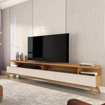 Rack para TV até 86 Polegadas MDF 217cm Pés em Madeira Maciça Vivare Wood 2.2 com 3 Gavetas e Branco Off White/Nature Rack para TV até 86 Polegadas MDF 217cm Pés em Madeira Maciça Vivare Wood 2.2 com 3 Gavetas e Branco Off White/Nature