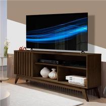 Rack Retrô TV Até 60 Polegadas Pés De Madeira 1 Porta E Nichos Malbec Wood Ripado 1.36 Rack Retrô TV Até 60 Polegadas Pés De Madeira 1 Porta E Nichos Malbec Wood Ripado 1.36