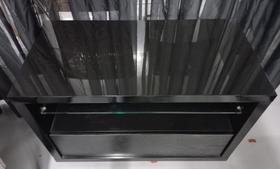 Rack Square com Vidro e 1 Gaveta de Laca Preta