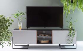 Rack Tv Moderno Mdf Preto Pé Metal Estilo Industrial 2 Portas Cinzas Crosby (160X43,6X48,5 Cm)