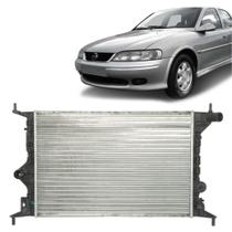Radiador Arrefecimento de Motor Chevrolet Gm Vectra 97 a 05