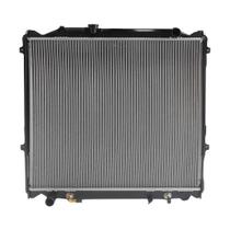 Radiador Toyota Hilux Sw4 2.7 / 3.4 Gasolina 1996 a 2004 Man Radiador Toyota Hilux Sw4 2.7 / 3.4 Gasolina 1996 a 2004 Man