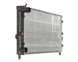 Radiador Uno Fiorino 1995 96 97 98 99 2000 A 2004 1.0 1.5 8v Radiador Uno Fiorino 1995 96 97 98 99 2000 A 2004 1.0 1.5 8v