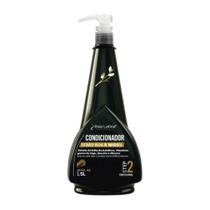 Raiz latina- CONDICIONADOR FOLHA DE MANDIOCA - 1,5 LITRO