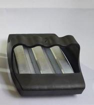 Raspadeira Zincada Alça de PVC para Cavalos