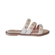 Rasteira Le Capri em tachas off white Rasteira Le Capri em tachas off white