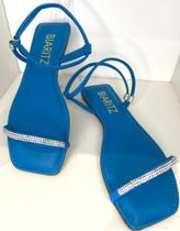 Rasteirinha azul com strass