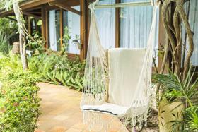 Rede Cadeira Balanço Teto Off White Estofada