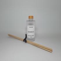 Refil para Difusor de Ambiente Classic Essência Premium 100ml com Varetas de Madeira Bamboo Refil para Difusor de Ambiente Classic Essência Premium 100ml com Varetas de Madeira Bamboo