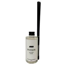 Refil para Difusor de Perfumes Potion Patchouli e Vanilla 200ml - ACASA Refil para Difusor de Perfumes Potion Patchouli e Vanilla 200ml - ACASA