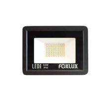 Refletor LED Foxlux 50W 6500K Bivolt IP65 Luz Branca Fria Ideal Para Fachadas, Jardins, Pátios e Iluminação Externa de Pequenos e Médios Espaços