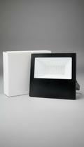 Refletor LED Slim 30W Branco Frio 6500K IP65 Refletor LED Slim 30W Branco Frio 6500K IP65