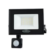 Refletor Led Tech Sensor IP 65 Potência 50W Temperatura Da Luz 6500K Tensão Bivolt Marca Blumenau - Blumenau Iluminação