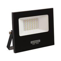 Refletor LED Tramontina 2700lm 30W 3000K Luz Amarela Refletor LED Tramontina 2700lm 30W 3000K Luz Amarela