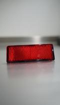 Refletor Olho de Gato Vermelho para Pára-lama 1 Unidade Refletor Olho de Gato Vermelho para Pára-lama 1 Unidade