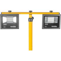 Refletores Com Suporte Tripé 2 Metros 20 W Vonder Refletores Com Suporte Tripé 2 Metros 20 W Vonder