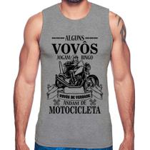Regata Alguns vovôs jogam bingo, vovôs de verdade andam de motocicleta - Foca na Moda Regata Alguns vovôs jogam bingo, vovôs de verdade andam de motocicleta - Foca na Moda