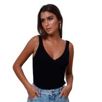Regata Canelada Feminina Básica Decote V